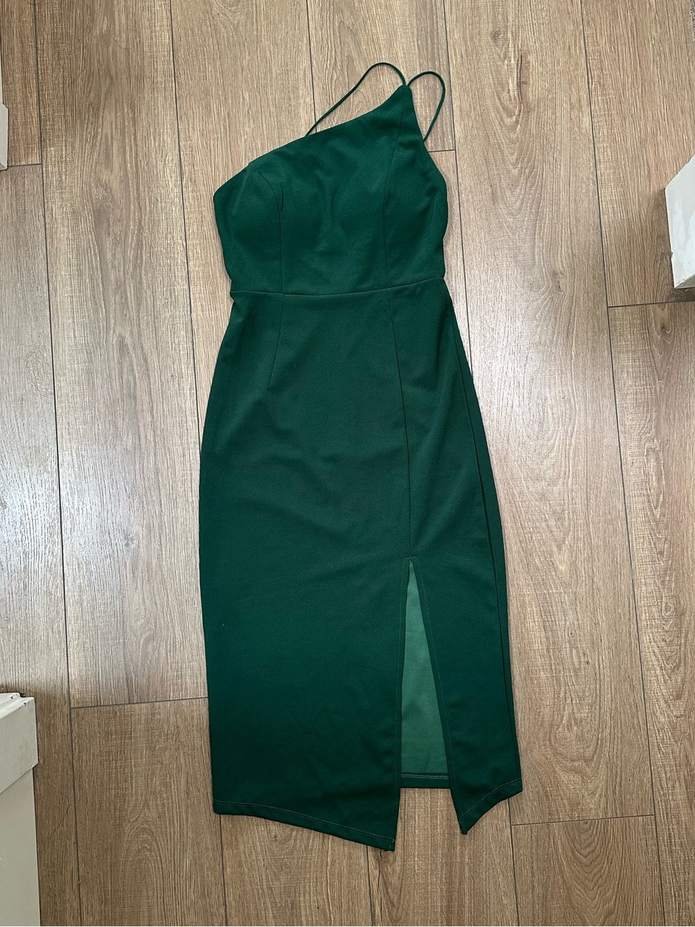 Women’s Emerald Green one shoulder dress